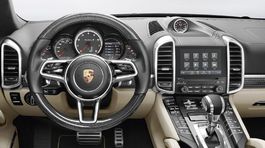 Porsche Cayenne dostalo vylepšené rozhranie
