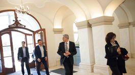 Koalícia so Smerom: Nižšie dane aj odvody