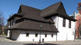 Pokračovanie Perinbaby prekazila Perinbaba