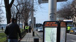 Trojnožky vs. Nesrovnal, reklamná firma žaluje mesto Bratislava