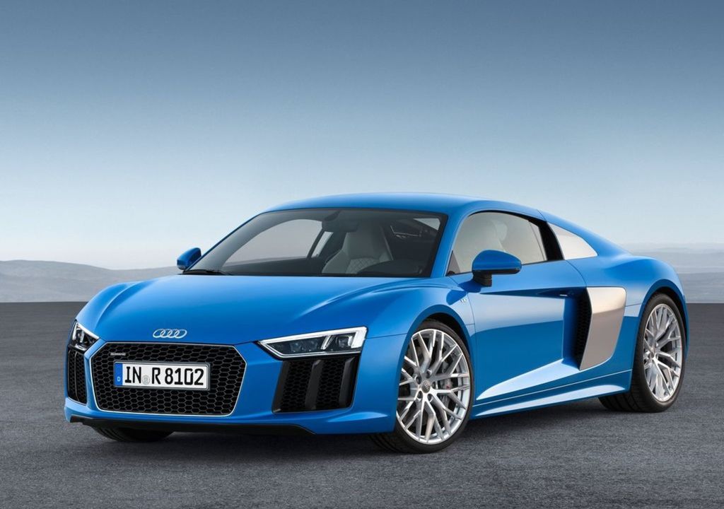 Audi R8 Coupe - víťaz v kategórii športových...