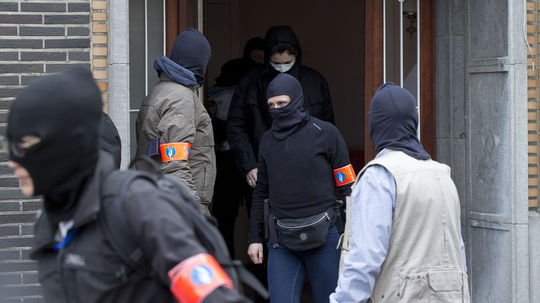 V Holandsku a Nemecku zadržali päť mužov pre plánovanie atentátu