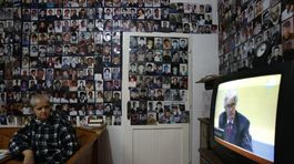 Srebrenická matka hľadá kosti syna. Haag jej dal kúsok spravodlivosti