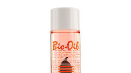 Telový olej Bi-Oil proti striám a jazvičkám. 