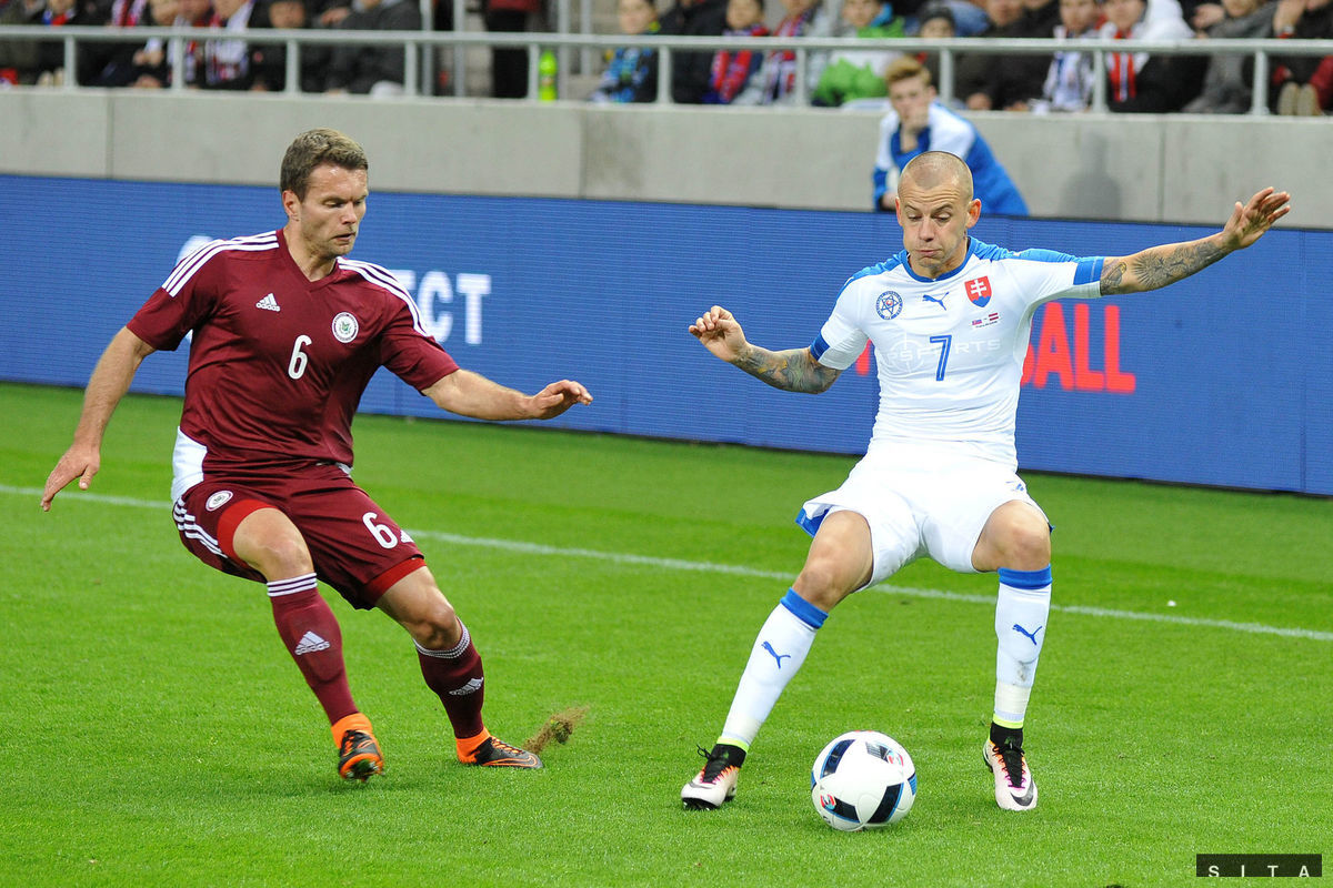 Vladimír Weiss v zápase proti Lotyšsku.