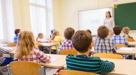 Učitelia žiadajú stiahnutie zákona o pedagogických a odborných zamestnancoch