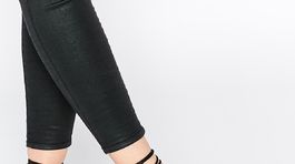 Šnurovacia mánia! Hitová obuv sezóny hlási útok, máme 12 tipov