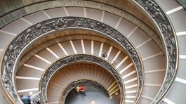 Rím, Vatkán, Taliansko, schodisko, točité schody,