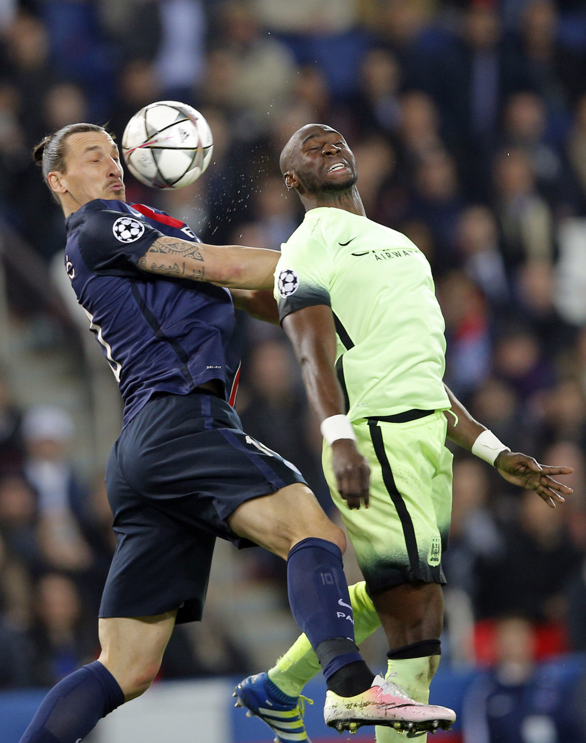 Útočník Paríža St. Germain Zlatan Ibrahimovič v...