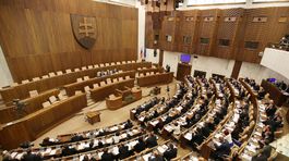 Pellegrini po programovom vyhlásení požiadal o vyslovenie dôvery vláde