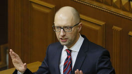 Arsenij Jaceňuk sa vzdal funkcie ukrajinského premiéra