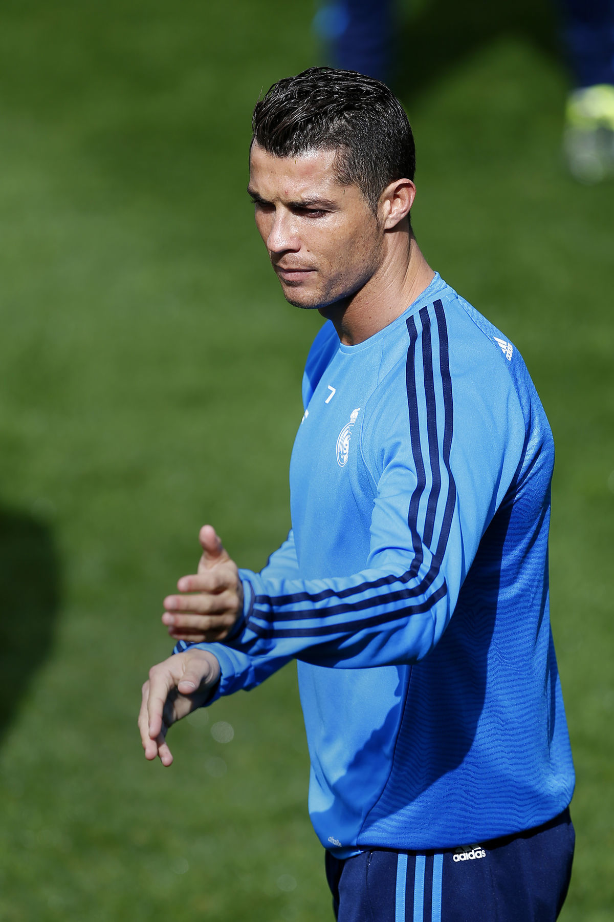 Cristiano Ronaldo počas tréningu na zápas s...