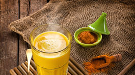 Ste prechladnutá? Potrebujete zlatý med! 