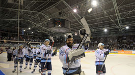 Valent nabáda k pokore, Kytnár k efektivite