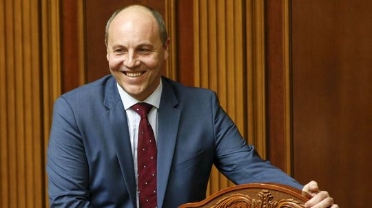 V Ľvove zastrelili bývalého predsedu ukrajinského parlamentu Andrija Parubého