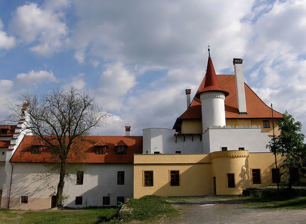 Hrad v Skýcove.