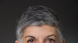 Tamar Jacobyová, šéfka organizácie...
