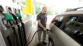 Zdražovanie pohonných látok bude pokračovať, ceny sa medziročne dorovnávajú