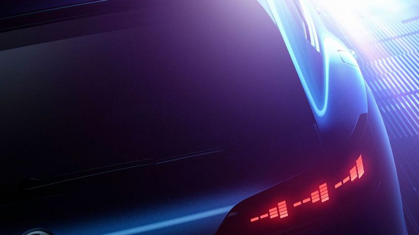 Štúdiu bude poháňať výkonná plug-in hybridná...