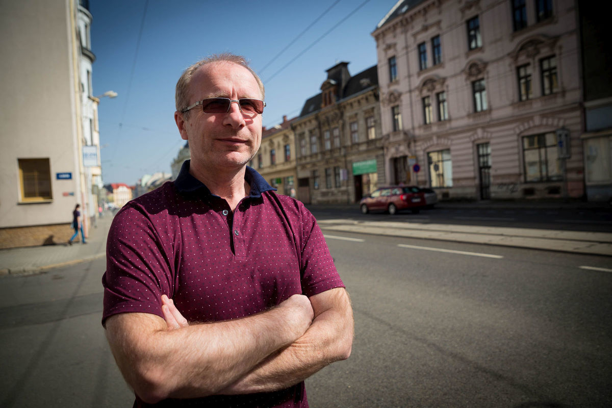 Ostravčan Vladimír Burda žaluje Českú republiku...