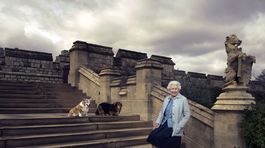 Kráľovná Alžbeta II. 2016