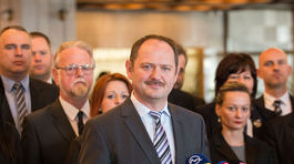 Opozičná Hlava XXII