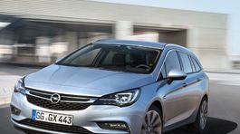 Opel-Astra Sports Tourer-2016-1024-02