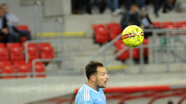 Van Kesselovi stačí na oslavy džús. Nijaká slivovica, vraví