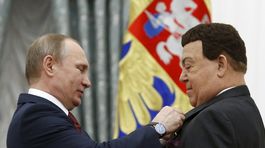 Putin v predvečer sviatku práce rozdal hrdinské tituly