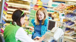 Predavači neboli zaradení do odmeny pre pracovníkov v prvej línii