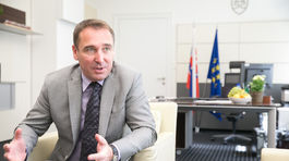 Brecely obchvat Bratislavy podpíše. Má však dve podmienky