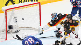 Francúzi zdolali Nemcov po nájazdoch, Američania zas Bielorusov