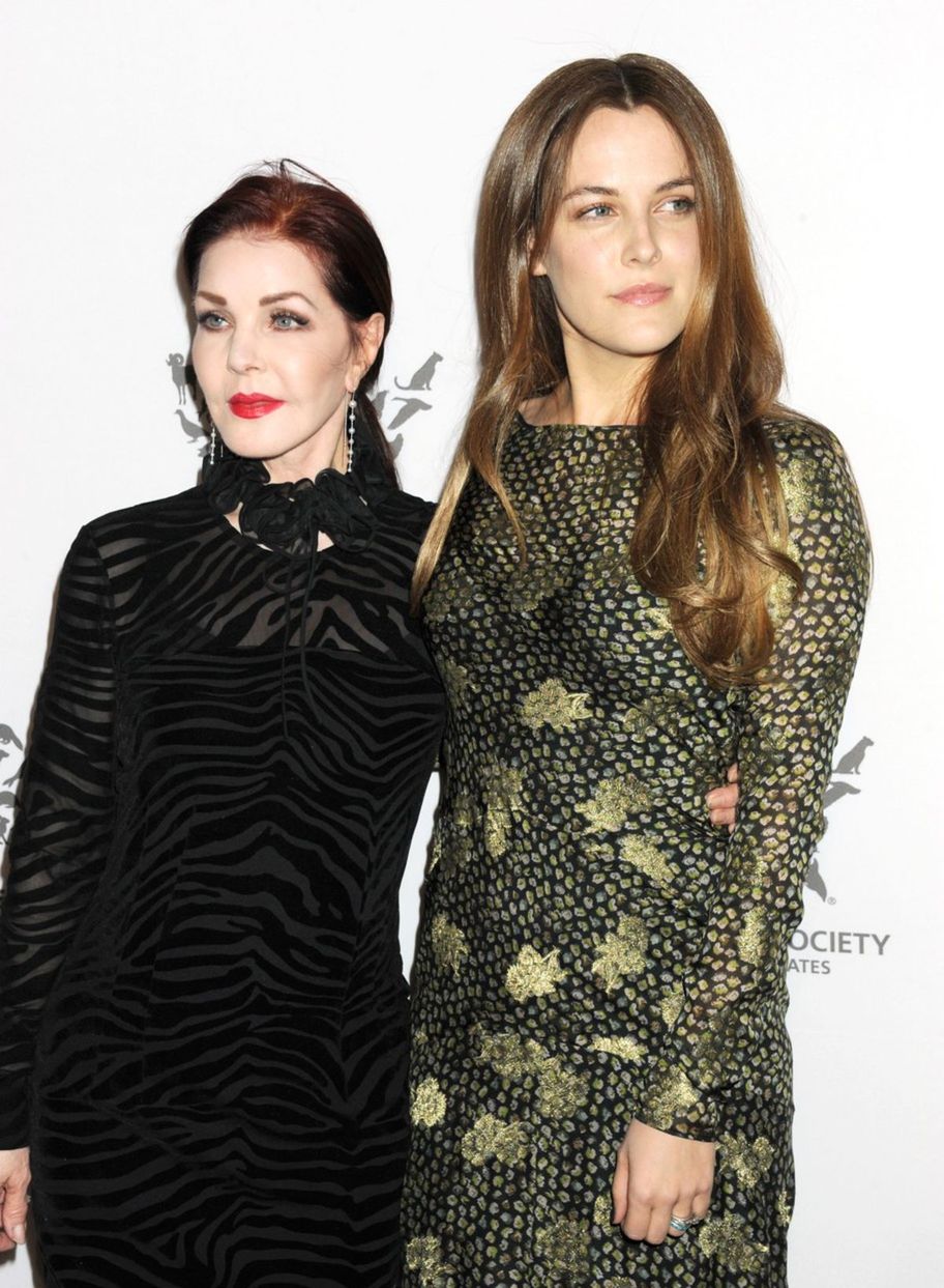 Priscilla Presley s vnučkou, Riley Keough,...