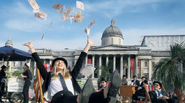 V daňových rajoch sú bilióny dolárov, svet sľúbil boj proti korupcii