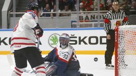 Taylor Hall, Július Hudáček