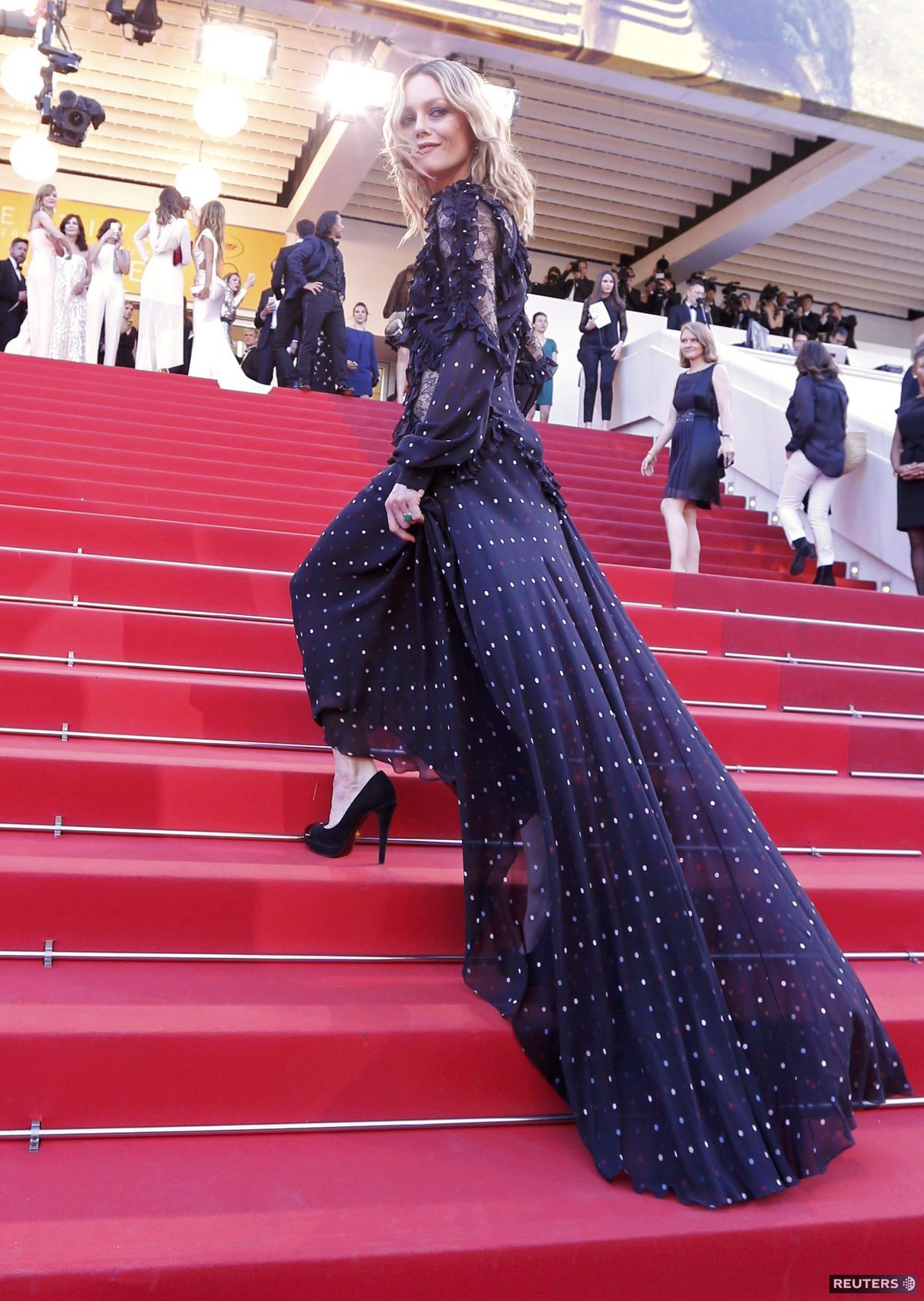 Herečka a členka poroty Vanessa Paradis žiarila...