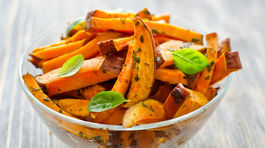 Prečo je dobré mať na tanieri sladké zemiaky?