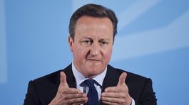 Cameron: Odchod z EÚ by Britom znížil dôchodky