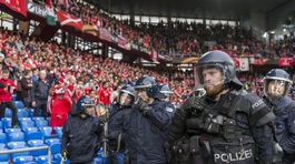 Polícia, Európska liga, finále
