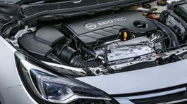 Aj Opel vraj podvádza v emisiách. Podozrivá je Astra 