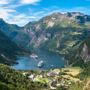nórsko, príroda, hory, turistika, fjord, lode, plavba,