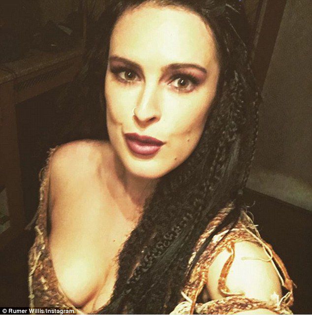 Rumer Willis nakrúca snímku Future World,...