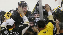 Pittsburgh zvládol aj druhé finále. O víťazstve rozhodol v predĺžení