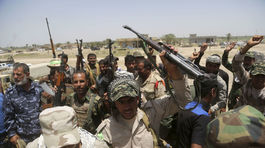 Teroristi z IS dostávajú údery