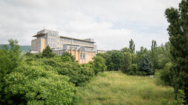 Umelci z Cvernovky sa presťahujú do bývalej školy