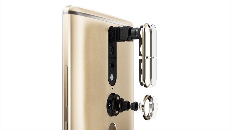 Na zadnej strane smartfónu Phab2 Pro od Lenova...
