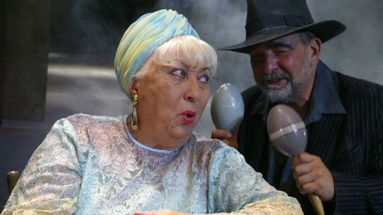 Magda Paveleková v predstavení Donaha!