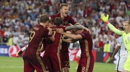 Dierov nádherný gól Anglicku nestačil. Rusi v záverečných sekundách vyrovnali 