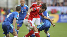 Slovensko začalo na Eure rozpačito! Walesu podľahlo 1:2