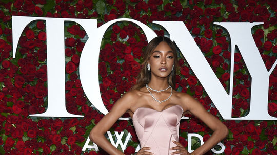 Topmodelka Jourdan Dunn prišla v kreácii od...
